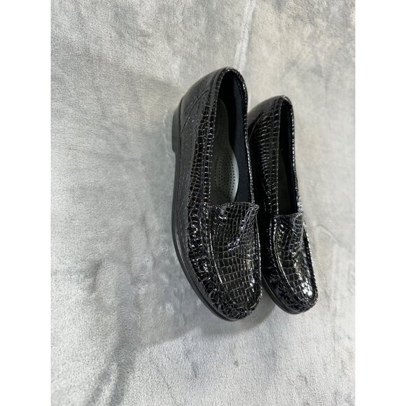 SAS women's size 7.5 M black patent leather comfort slip on loafers Alligator pr - Picture 8 of 16